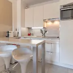 5 Pers Rdc Avec Piscine Tennis Et Parking 60 Appartement