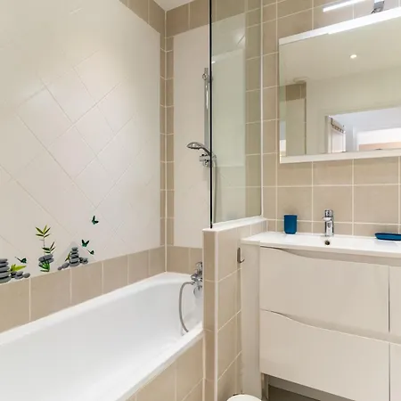 Apartment 5 Pers Rdc Avec Piscine Tennis Et Parking 60